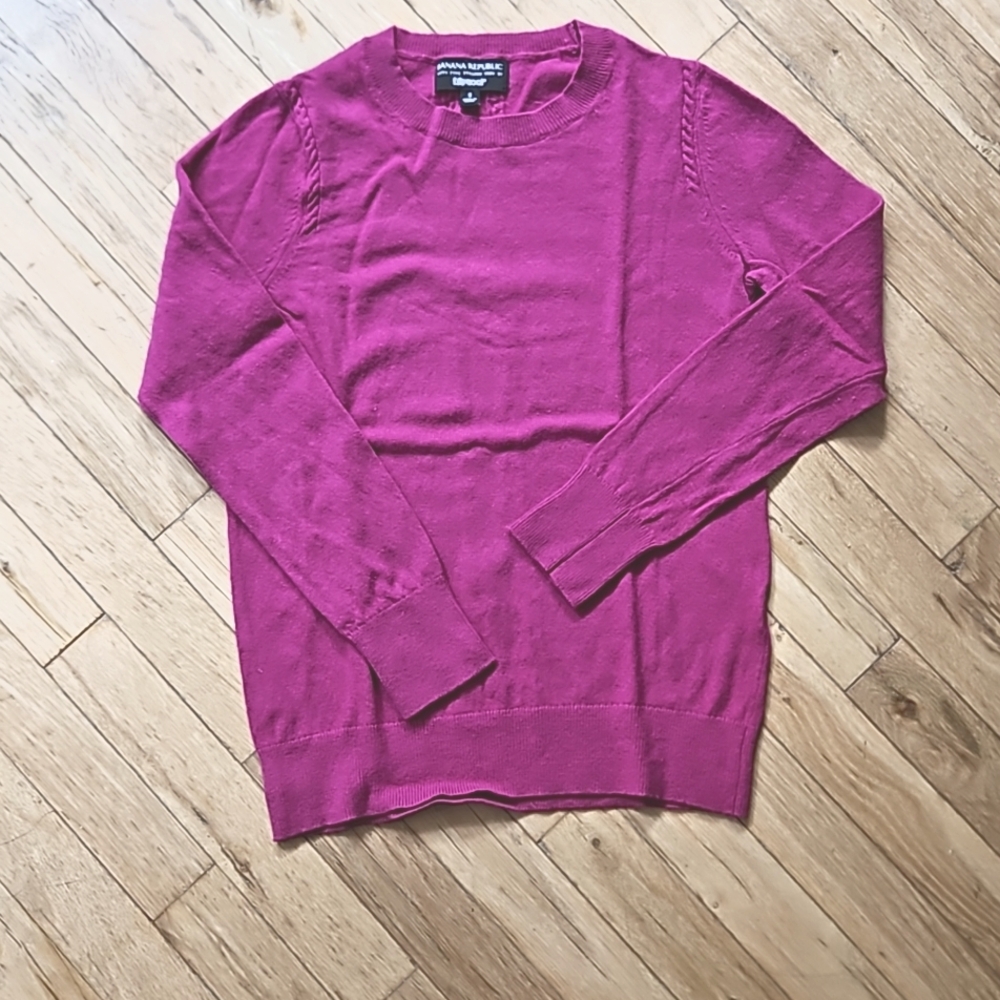 Banana Republic sweater, wool/cashmere, size S